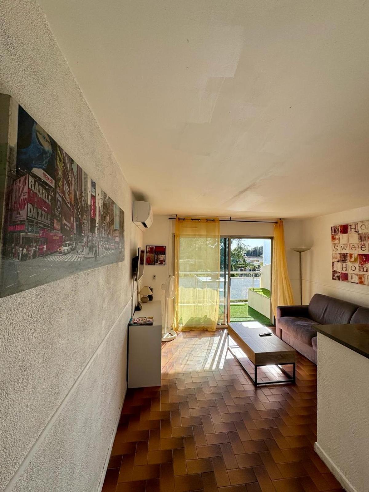 Beau Studio Climatise Face A La Mer La Ciotat Bagian luar foto